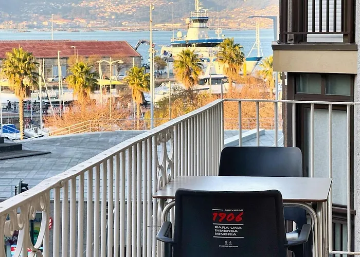 Puerto Cies - Calle De Ostras Con Terraza 3pax Vigo